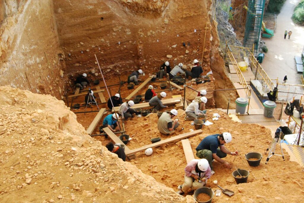 Afinan la datacion del yacimiento de Atapuerca donde aparecio el Homo antecessor